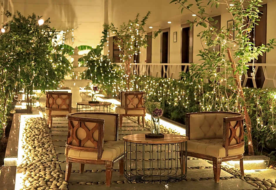 Park Boulevard Hotel