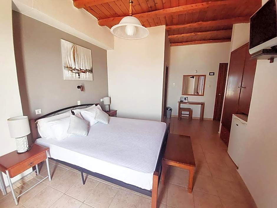 Agia Roumeli Hotel adults only Ξενοδοχείο Αγία Ρουμέλη μόνο για ενήλικες