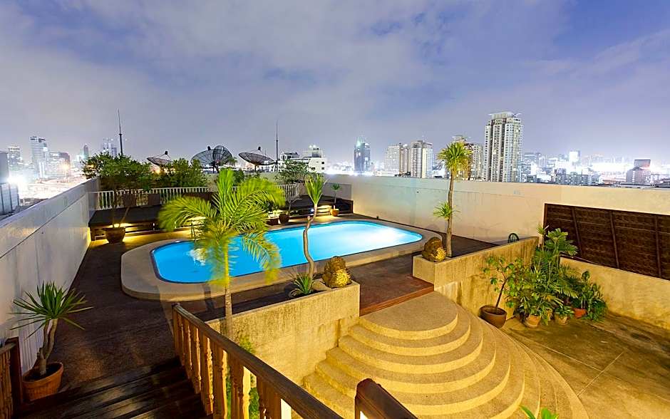 The Victory Executive Residences Bangkok