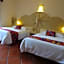 Hotel Riviera Del Sol