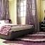 Plus 33 Hotel