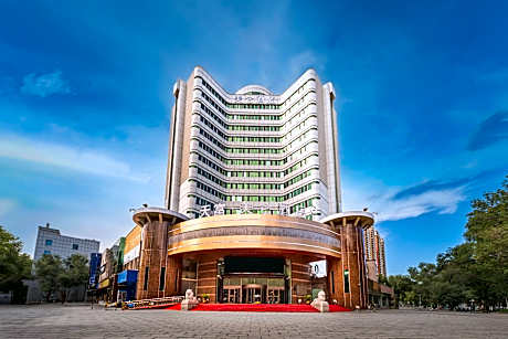 Madison Hotel Shihezi Tianfu