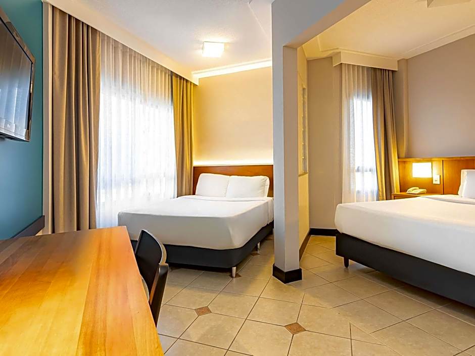 Mercure Florianopolis Convention Hotel