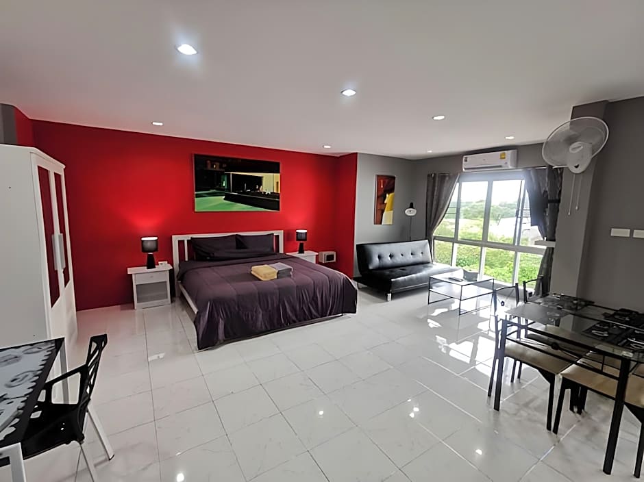 Karon Studio Apartment