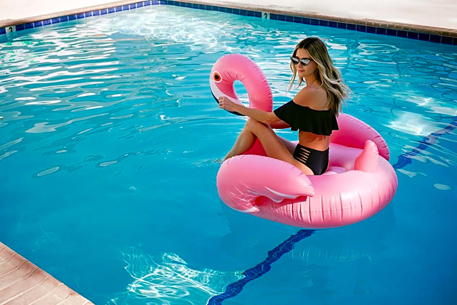 Glendale Express Hotel