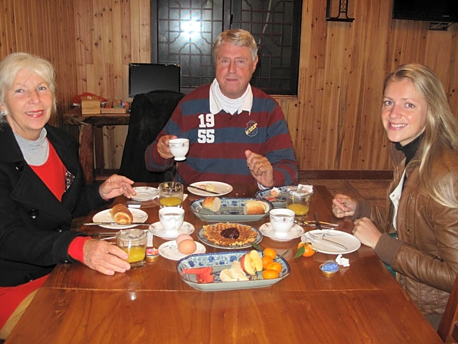 Longji Holiday Hotel
