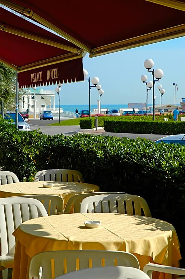 Hotel Palace