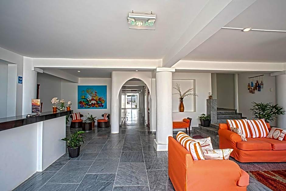 Hotel La Ría Playas