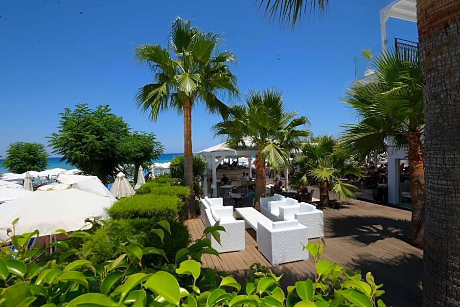 Silver Sands Beach Hotel