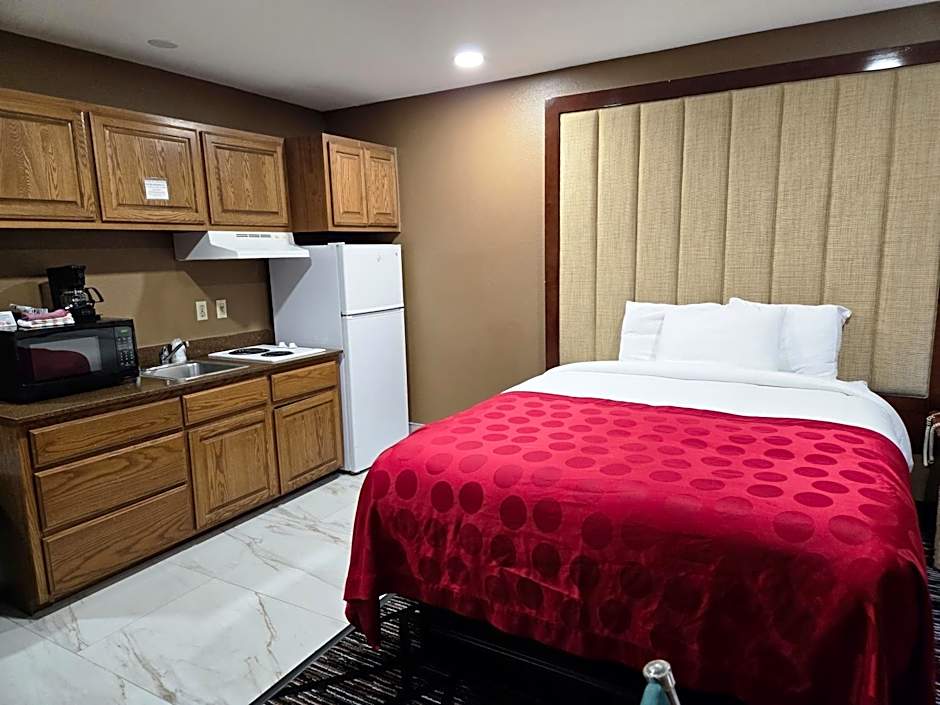 TownHouse Extended Stay Hotel Downtown