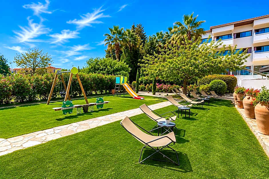 Droushia Heights Hotel