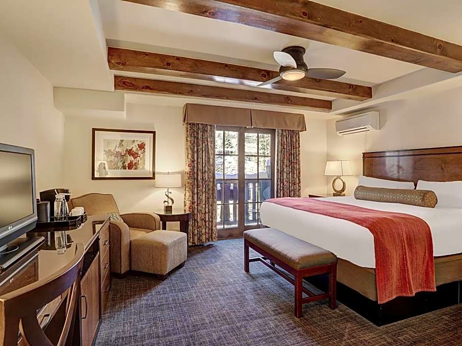 Austria Haus, a Destination by Hyatt Hotel