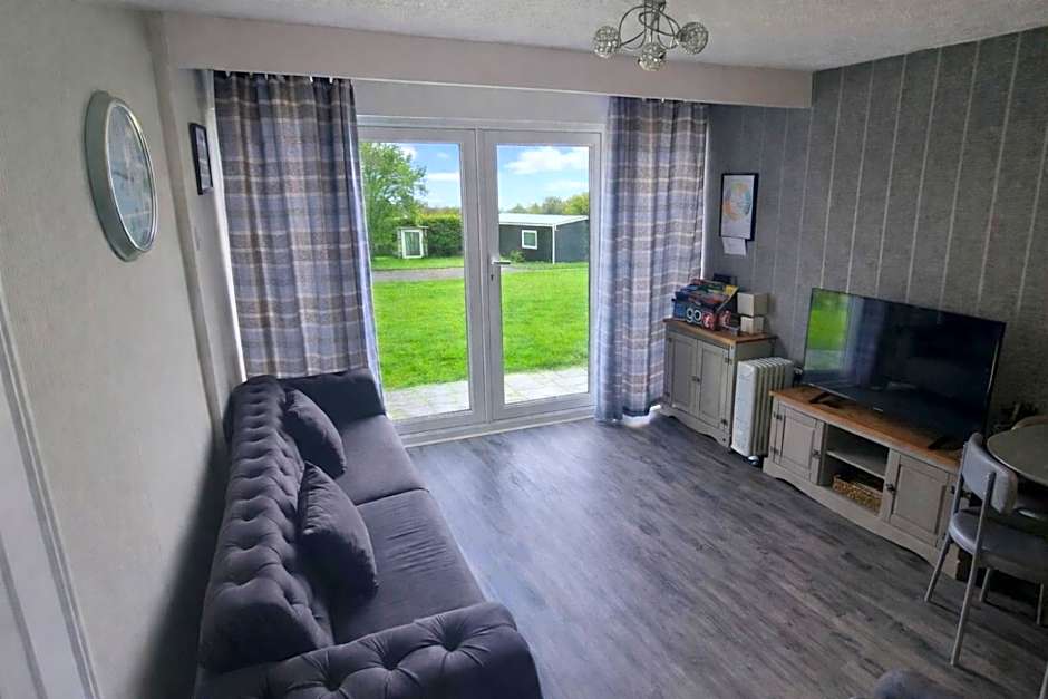 Watkin - Snowdon Cabins - cozy chalet - Glan Gwna, Caernarfon