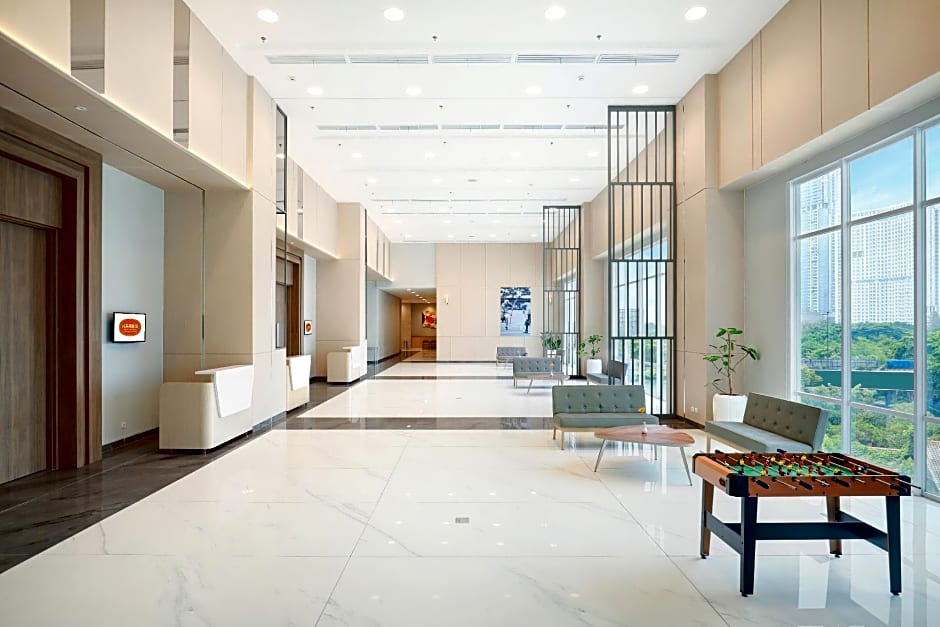 HARRIS Hotel & Conventions Bundaran Satelit Surabaya