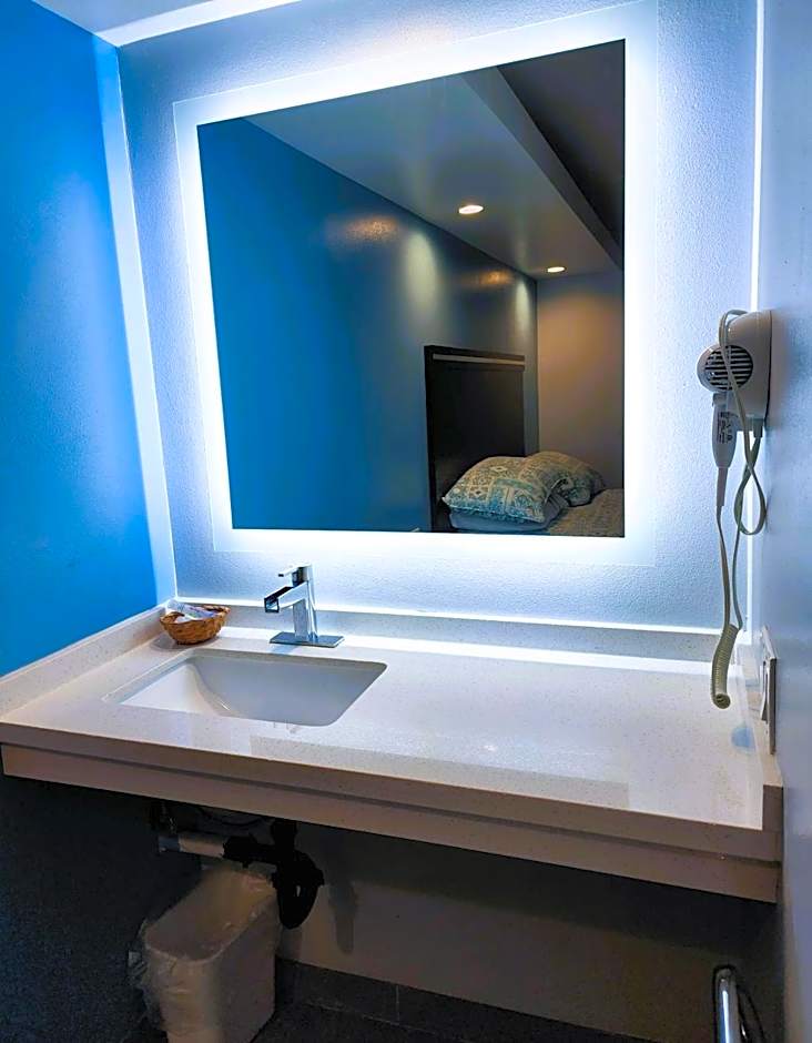 DAY N NIGHT INN - Near Universal Studios Hollywood