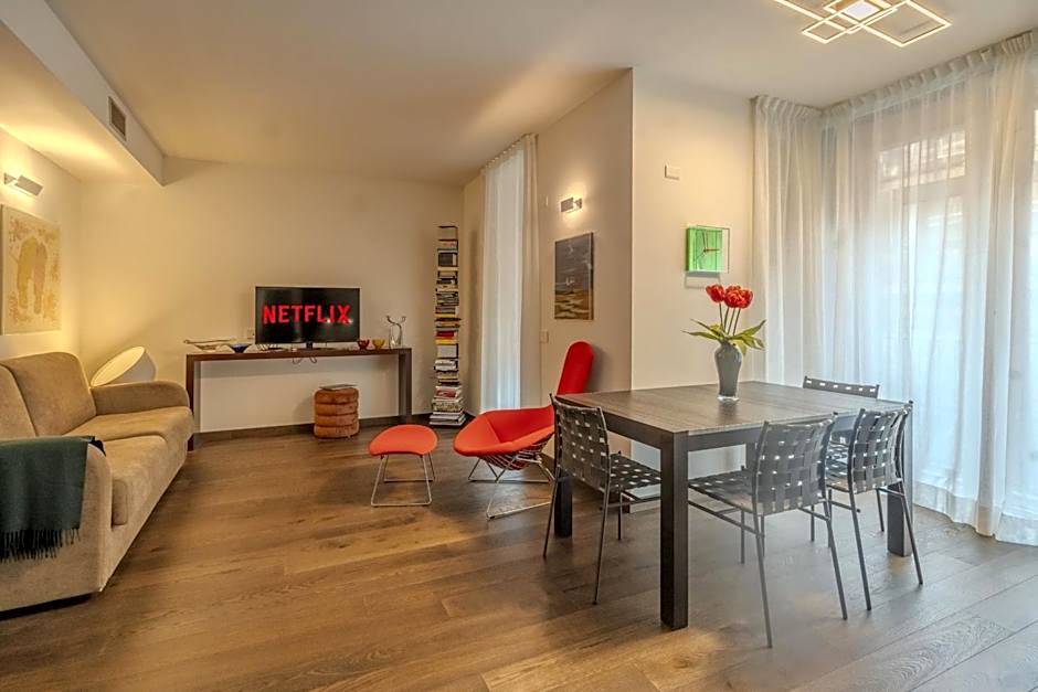 Luxury apartment - Free Parking - Duomo-Navigli