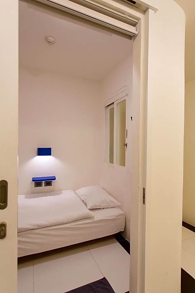 BearPacker Patong Hostel