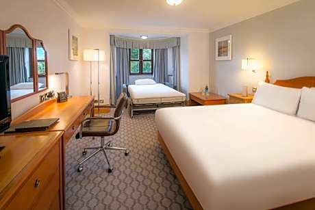 Double Family Guest Room