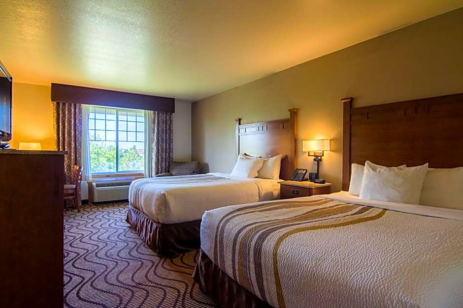 Best Western Plus Riverfront Hotel and Suites
