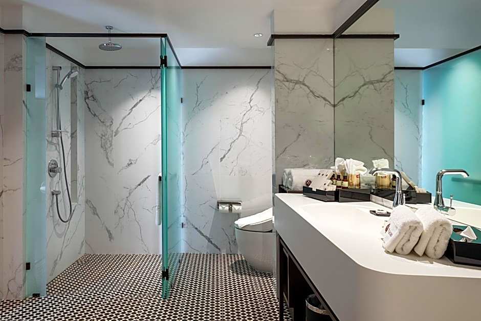 The George Penang by The Crest Collection