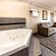 Ramada by Wyndham Houston Intercontinental Airport South