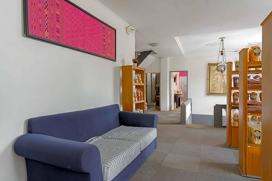 Urbanview Hotel Ananda Syariah by RedDoorz