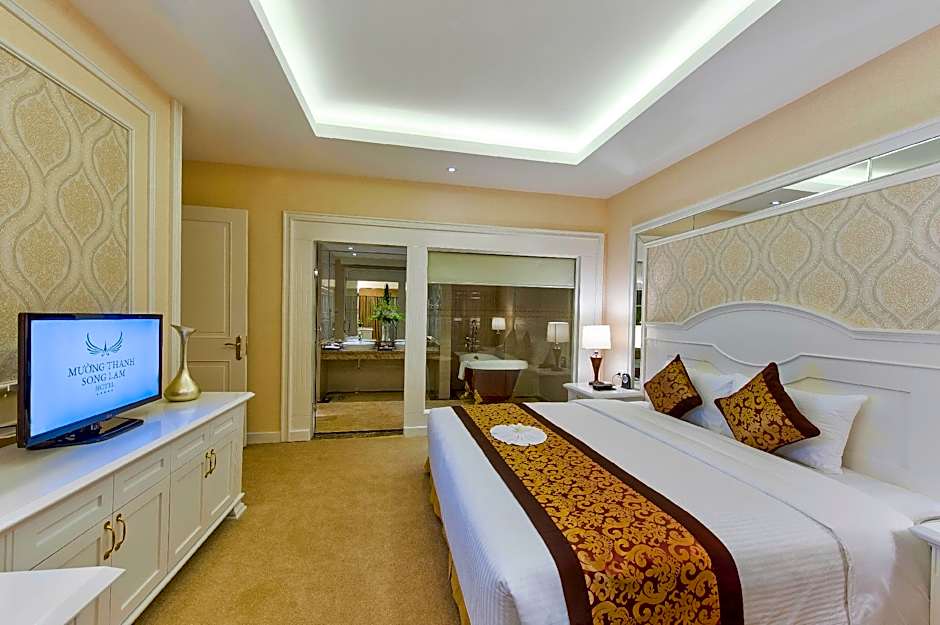 Muong Thanh Luxury Song Lam Hotel