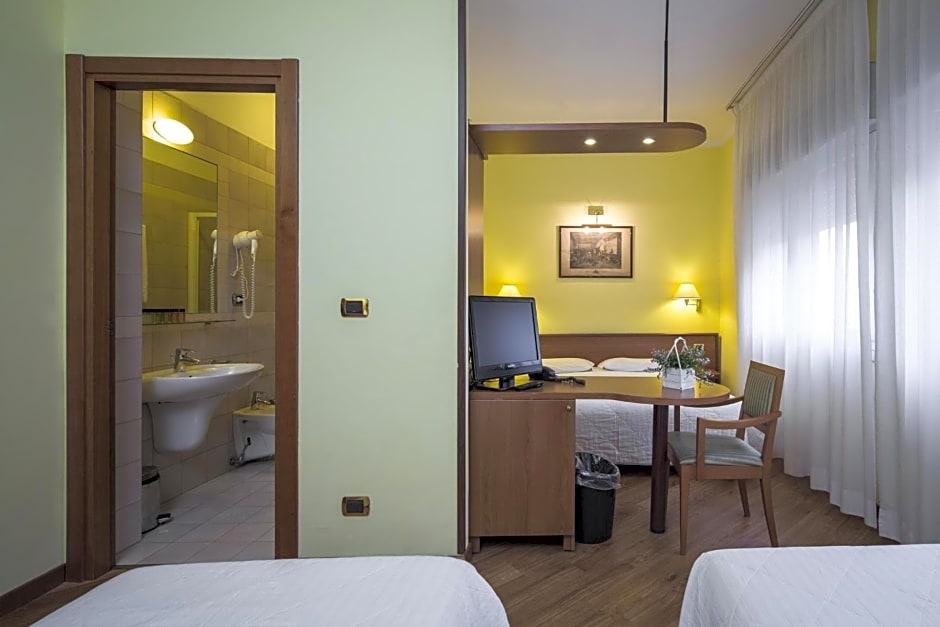 Nuovo Hotel Del Porto