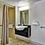 Motel 6 Pittsburgh - Crafton