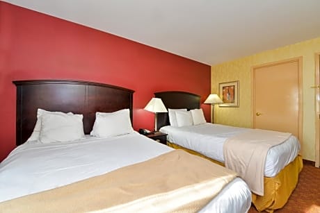 Double Room with Two Double Beds - Non-Smoking