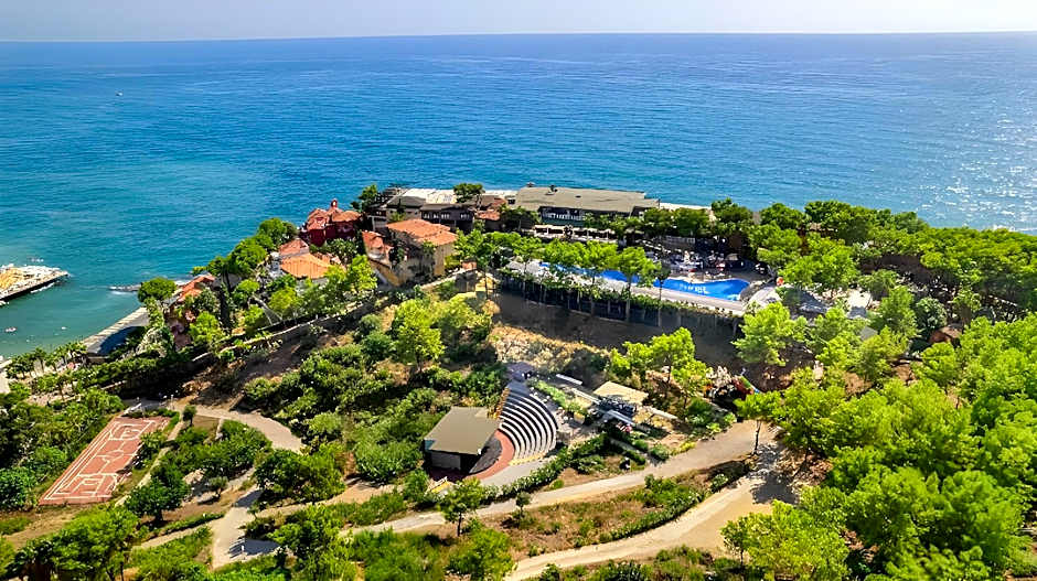 SENZA GARDEN HOLIDAY CLUB