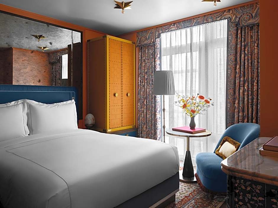 The Fifth Avenue Hotel