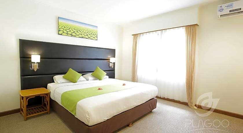 Plagoo Holiday Hotel