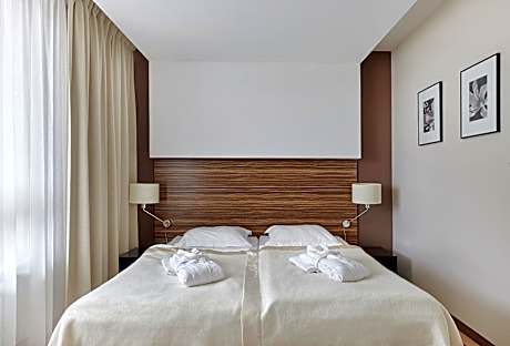 Standard Room with Spa Package