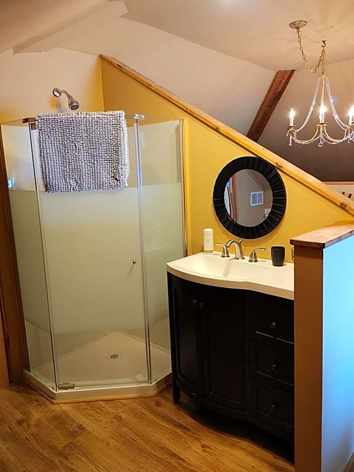 Stonewater Manor B&B