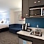 Holiday Inn Express & Suites Logan By IHG