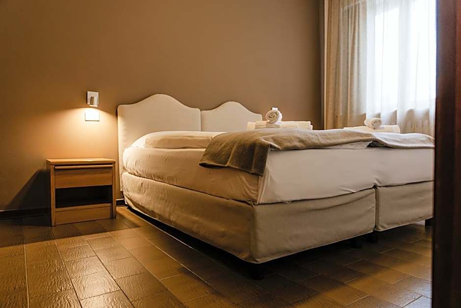 Hotel Costaverde "ai Roni"