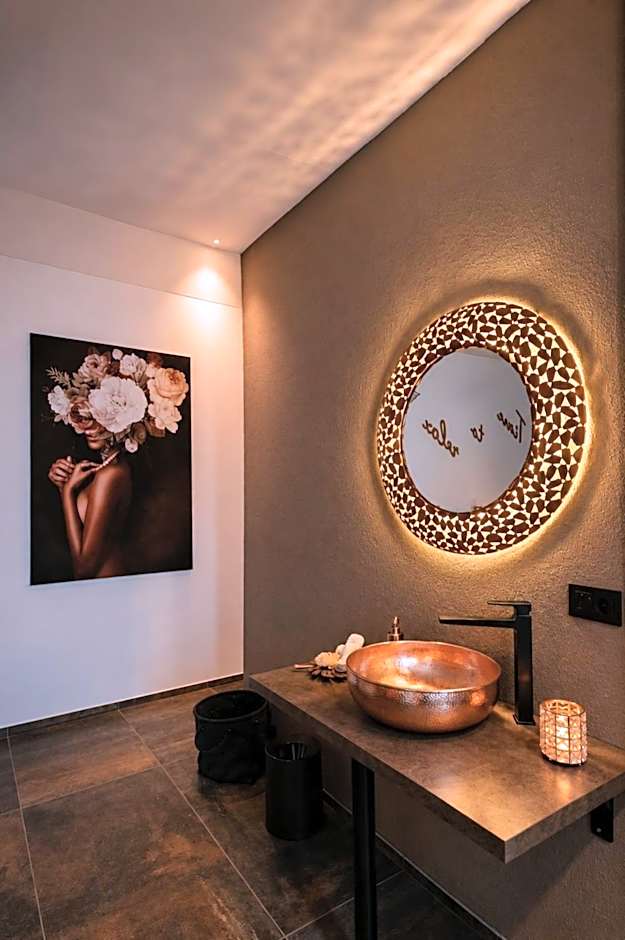 Privat-Spa mit Whirlpool und Sauna in Sursee