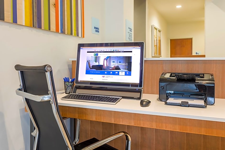 Holiday Inn Express & Suites Bremen GA by IHG