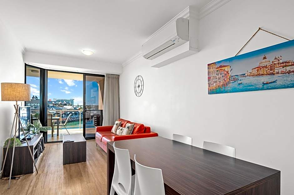 Dolphin Quay Apartments