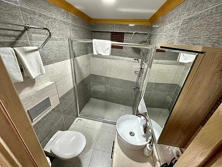 Golden Sail Hotel Old City