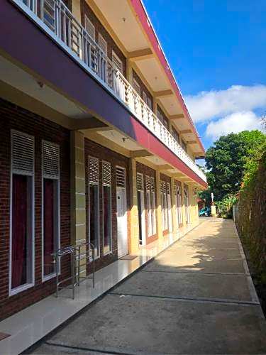 Tulip Inn Tomohon