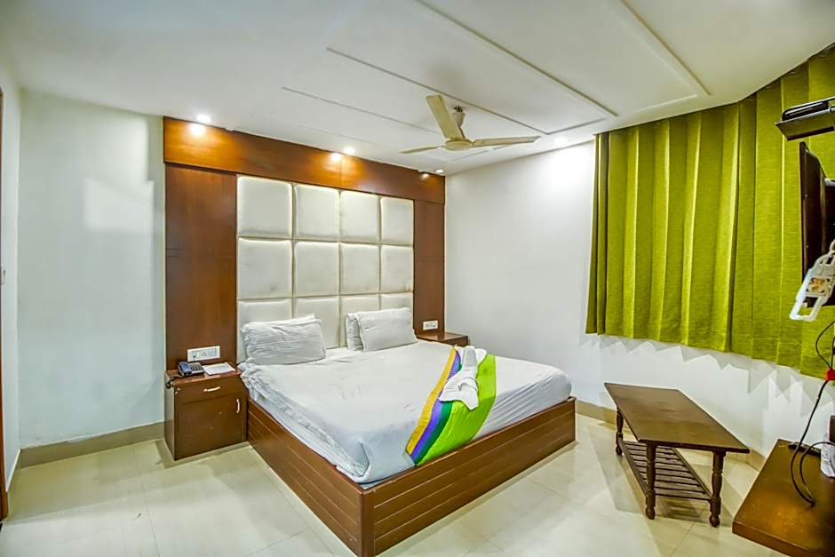 Photo 1 of 7 of Family Suite