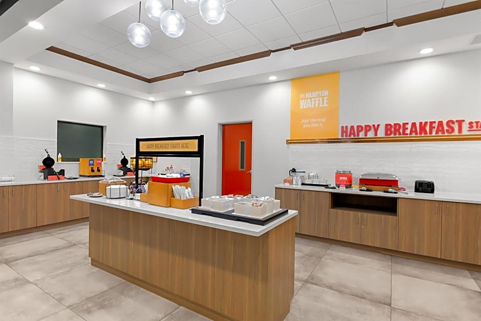 Hampton Inn By Hilton & Suites Pensacola/I-10 Pine Forest Road