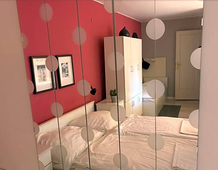 Ida Rooms