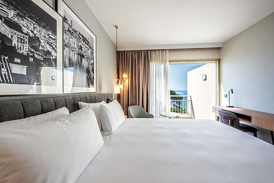 Radisson Hotel Cannes Seaside