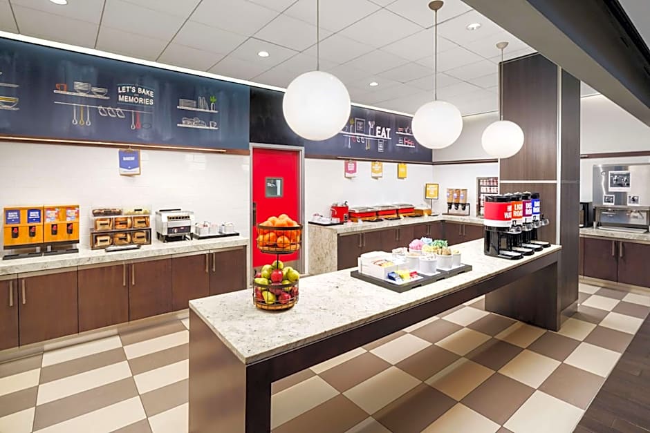 Hampton Inn By Hilton Manhattan/Times Square Central