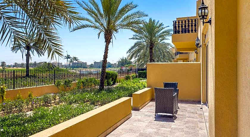 Al Hamra Village Hotel