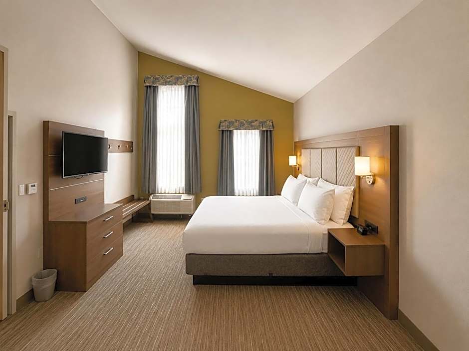 Holiday Inn Express Durham-UNH By IHG