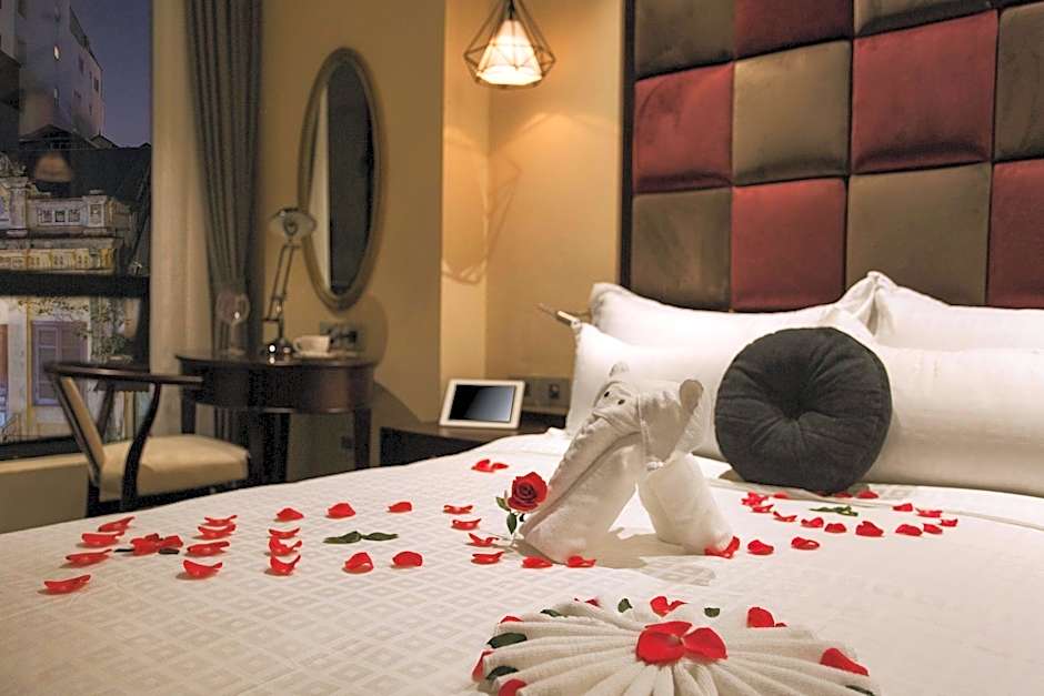 Hanoi La Storia Hotel